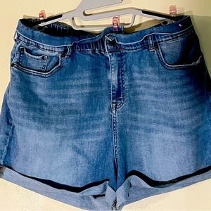 Super cute shorts